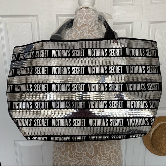 NEW w/Tag Victoria’s Secret bag weekender black silver sequins tote zip closure - Picture 1 of 14